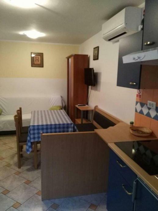 Apartmani Djura Selce Exterior foto